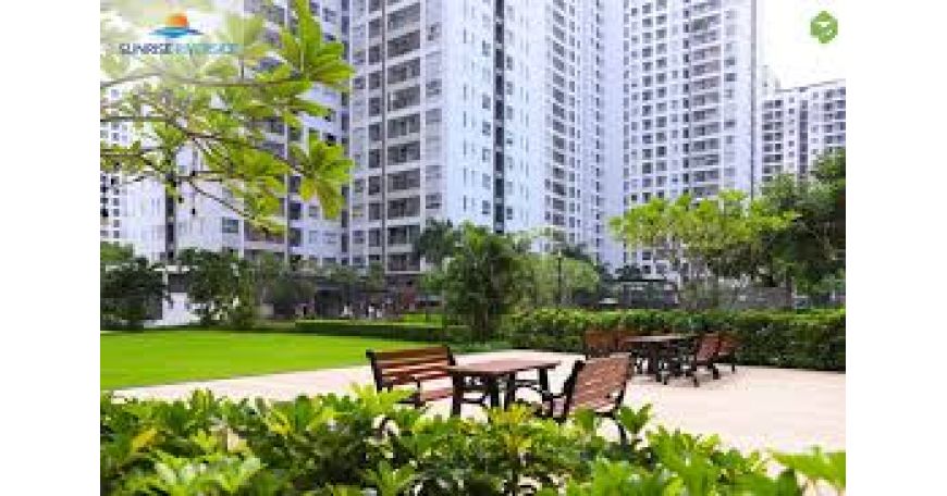 出售 Sunrise Riverside 公寓大樓 – 景觀優美，快速連接第七郡 照片 1