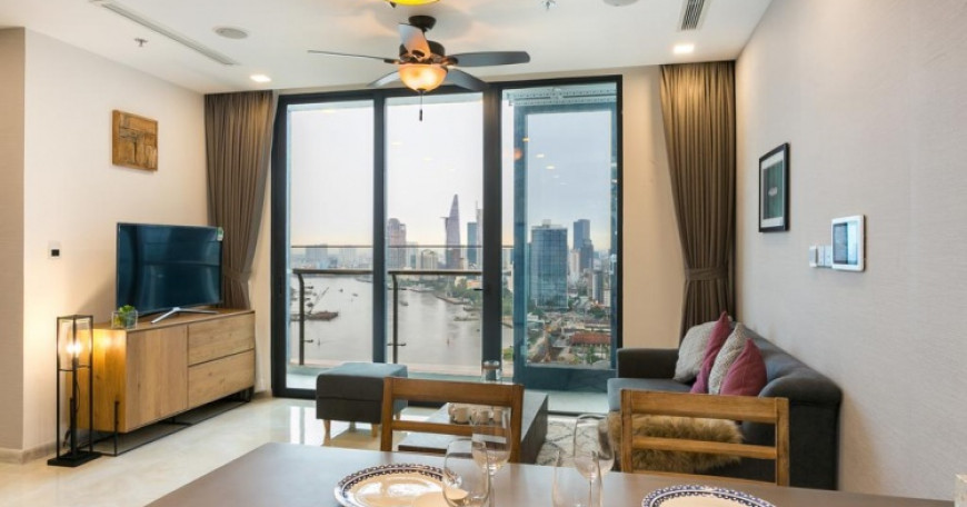越南房地產｜越南胡志明市｜+886 906 975 509 VINHOMES GOLDEN RIVER公寓出售 位於第一郡中心