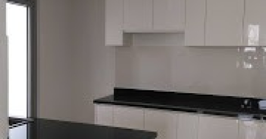 Cần bán căn officetel Luxcity, DT 55m2, LH: 028.6684.3500 hoặc 0812.991.003