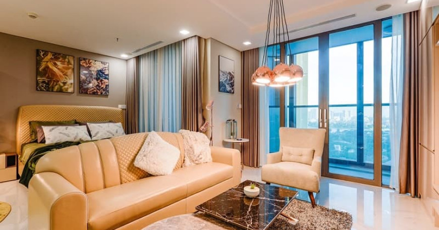 越南房地產｜越南胡志明市｜越南房地產美女娟娟 IDLine winniele88888 +886 906 975 509 Landmark 81楼 越南的形象