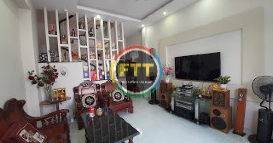 Bán nhà phố hiện đại Quận 7, giá 6 tỷ