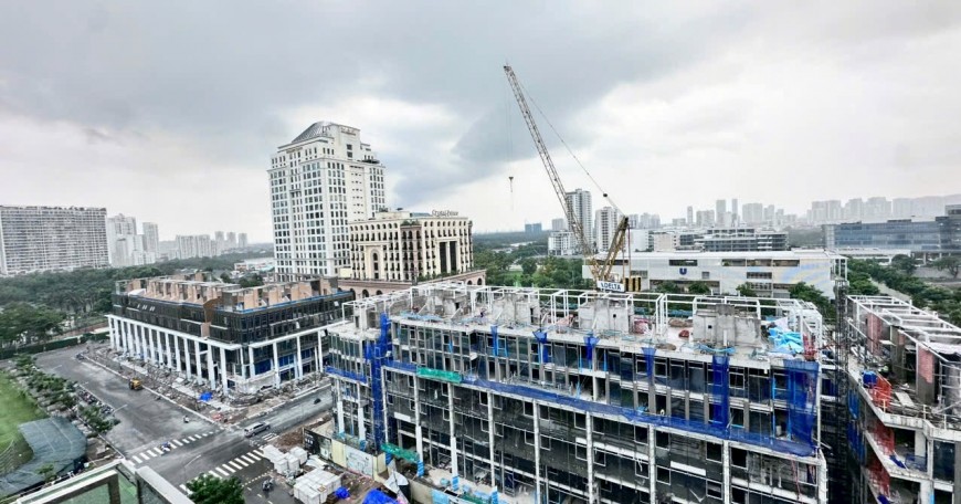 Bán căn hộ Cardinal Court đường Raymondienne và đường C-Bắc- Phú Mỹ Hưng, Quận 7