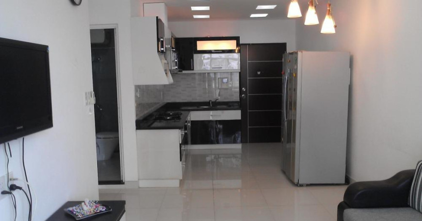 Bán CH 90m2 2PN 2WC có nội thất tại CC Era Town Đức Khải, Quận 7