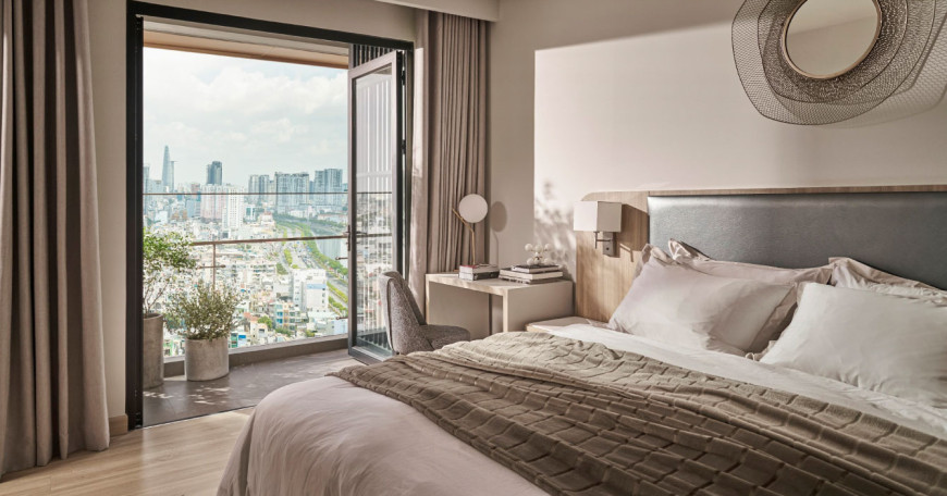 越南房地產｜越南胡志明市｜越南房地產美女娟娟 ID Line winniele88888 +886 906 975 509 只需 4000美元 平方米，您就可以擁有一間設施齊全且注重細節的公寓。 1