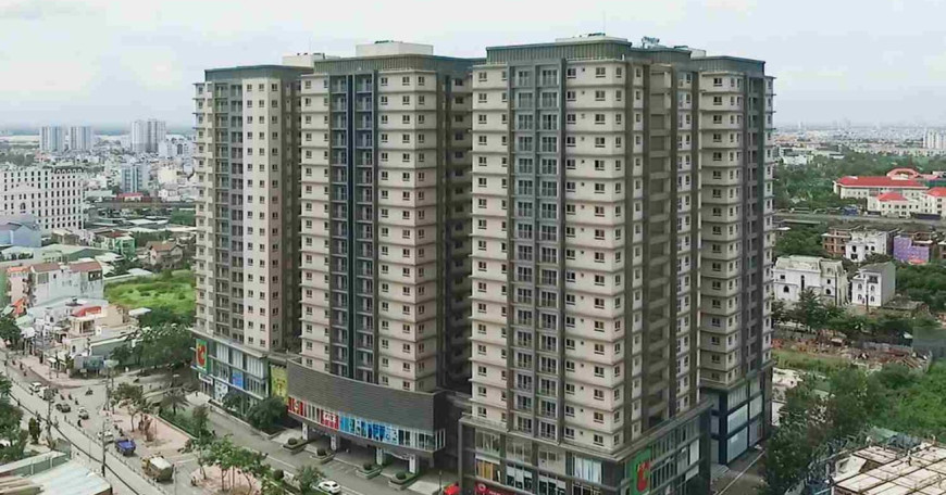 出租｜Cosmocity 公寓大樓，3臥室，家具家電齊全 ｜胡志明市第七郡｜越南房地產｜ FTT Land熱線/Zalo/ Line ID: 0812991003