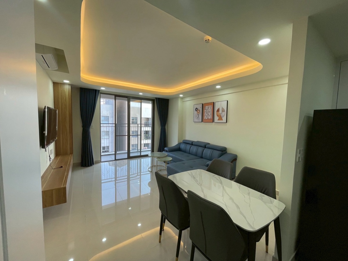 FTT Interior 室內設計完工實景:胡志明市公寓客廳