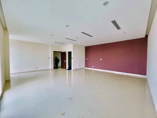 Cho thuê văn phòng Golden King, Quận 7 cũ – 45 m² – ảnh 2